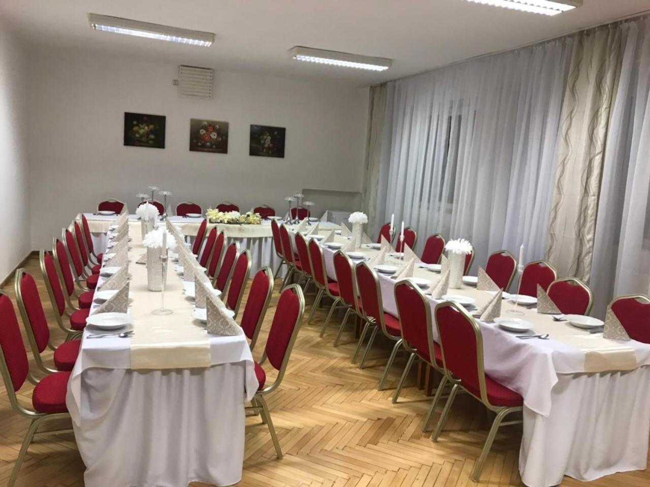 U Ferka Hotel Lemesany Екстериор снимка